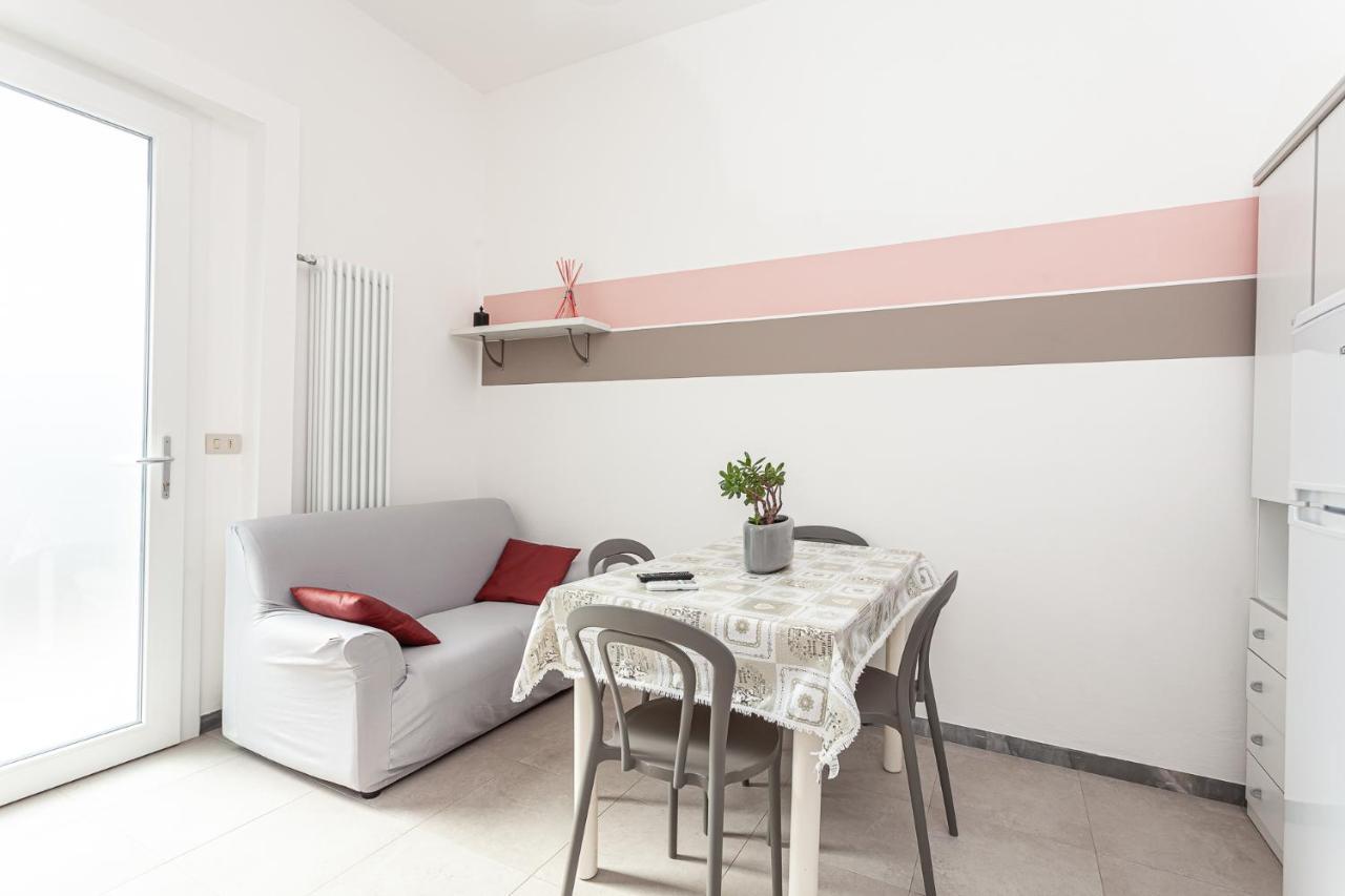 Nicola House Il Fenicottero Apartment Cervia Luaran gambar
